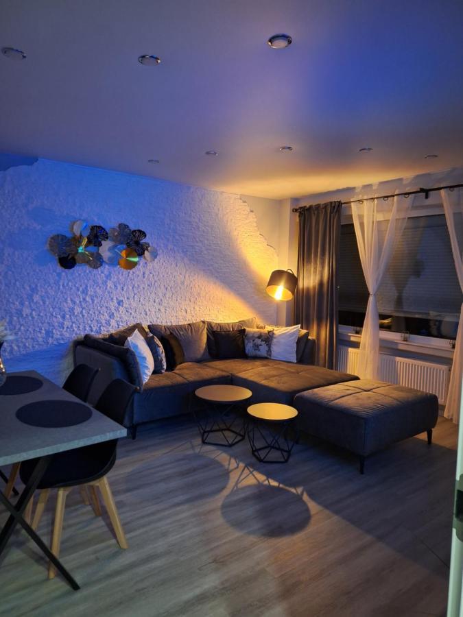 Traumhafte Ferienwohnung In Heppenheim, Inklusive Wlan Und Netflix Heppenheim  Exterior photo